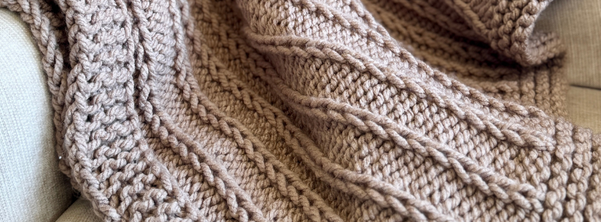 close up of chunky knit stitches