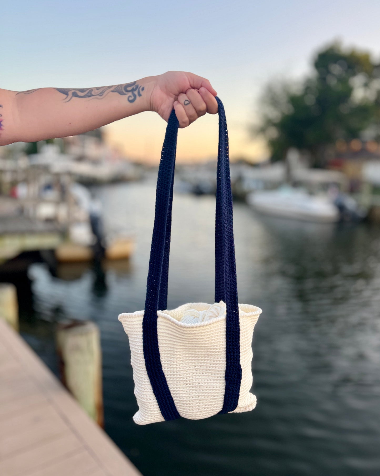 South Bay Tote - Crochet Kit